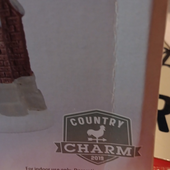 HOLIDAY TIME VILLAGE CATHEDRAL LIGHTED HOUSE - Picture 10 of 12